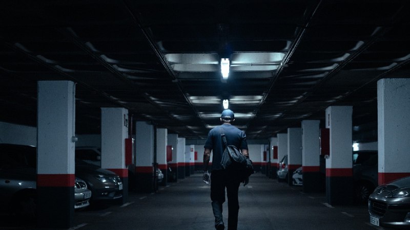 寡妇游戏 (2025) NF4K HDR 内封简中   17.4G