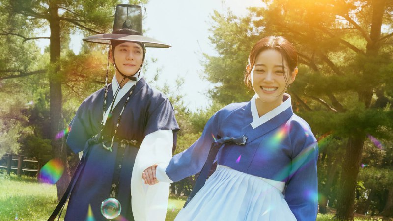 月亮在江边流淌 (2025) 1080P 内嵌简中 更至 EP10 - 